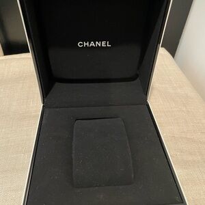 Elegant White Chanel Watch Box